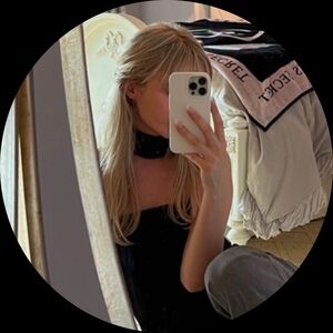 Meet your Posher, Christy